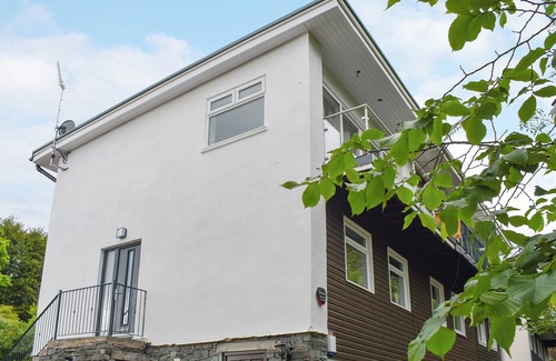 Bowness-on-Windermere Cottage | Bowness Apartment - UK11016