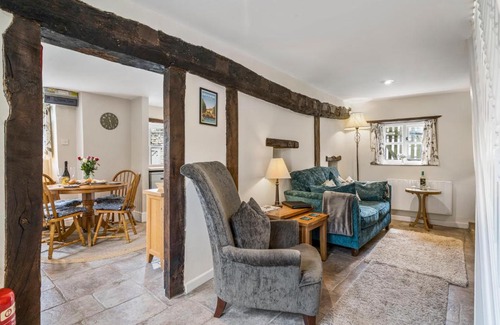 Broadwell House | Box Cottage