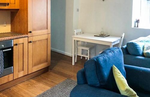 Axminster House | Boxkite - Uk50127