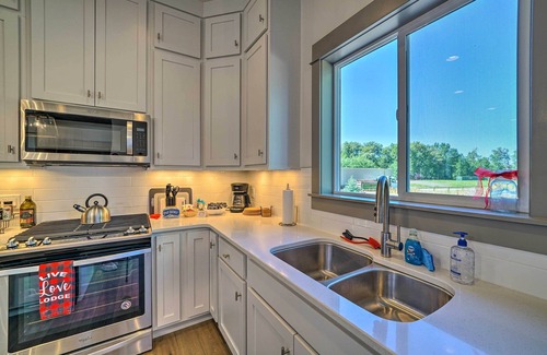 Four Corners House | Bozeman Home w/Deck: Walk to Fishing, Hot Springs