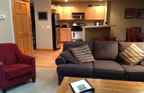 Valley West Condo | Bozeman Vacation Haven