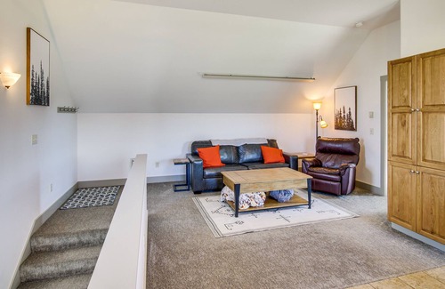 Valley West Apartment | Bozeman Vacation Rental ~ 4 Mi to Downtown!