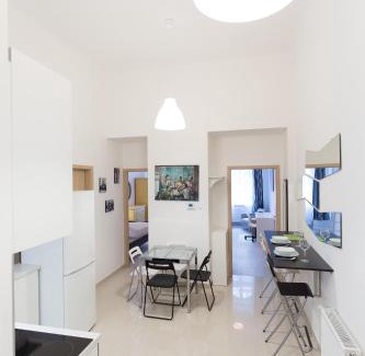 Terezvaros Apartment | BpR Oktogon Center Apartment