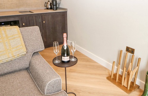 Appleby-in-Westmorland Cottage | BRAMPTON COTTAGE, with a garden in Appleby-In-Westmorland
