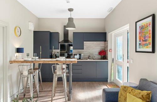 Clifton House | Brand New 1-Bed Flat With Free Parking