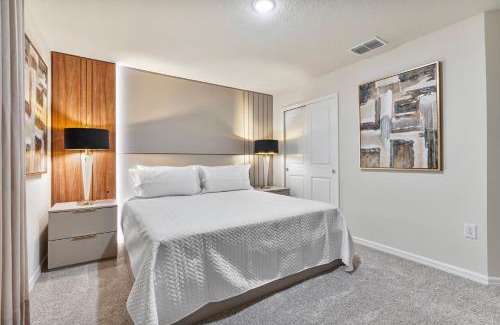 Four Corners House | Brand NEW 10Bedrooms At Windsor Cay