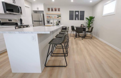 Grande Prairie House | Brand New | 3 Br | Stylish Stay | Stocked Kitchen