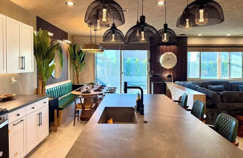 Coachella House | Brand NEW! 7 bedrooms! 10 beds! Villa Secreta