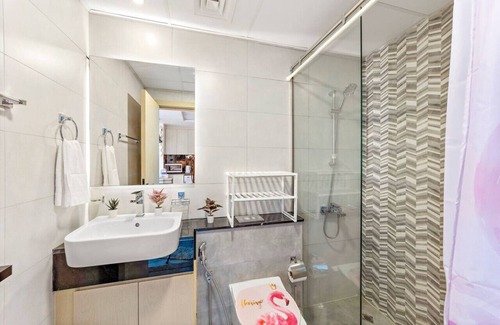 Jadaf Apartment | Brand New Apartment | 15 mins to Dubai Airport
