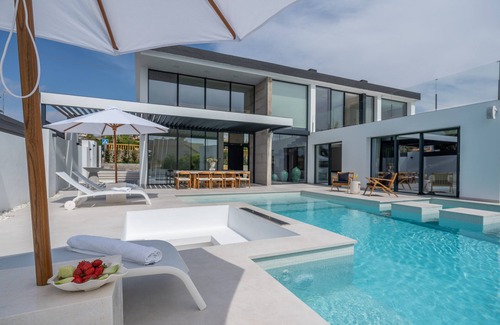 Fuengirola Villa | Brand new built designer house in Mijas