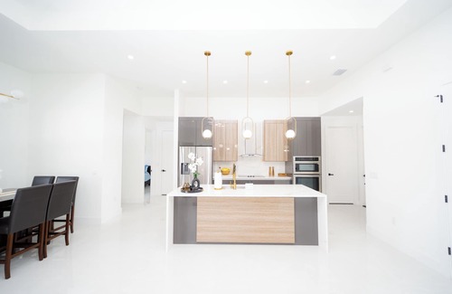 Diplomat House | Brand NEW Cape Coral Luxury Home with Pool, Game Room, Chefs Kitchen, Convenient