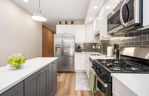 Upper Fells Point House | Brand New Fells Point Row Home Near Hopkins Patterson Park Excellent Location