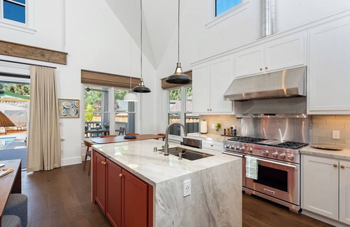 Guerneville House | Brand New Gorgeous Modern Farmhouse w/Pool, Hot Tub