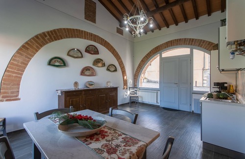 Castiglion Fiorentino Apartment | Brand new apartment nestled in a park with swimming pool, 2 steps from the city center