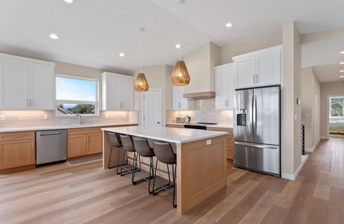 Rockaway Beach House | Brand New Lavish Townhome Duplex w 2 Private Hot Tubs & 2 Saunas