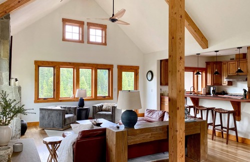 Antler Ridge House | BRAND NEW LISTING! Gorgeous Private Big Sky Cabin!