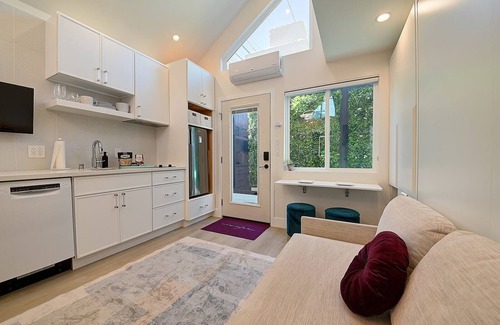 Harbor Apartment | Brand new lux micro studio in serene Alamitos Heights!