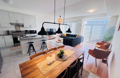 Durham Region House | Brand New Luxurious & Cozy 4Beds + 2.5Bathrooms Townhouse