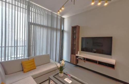 Jumeirah Lake Towers Apartment | Brand New Luxury One Bedroom