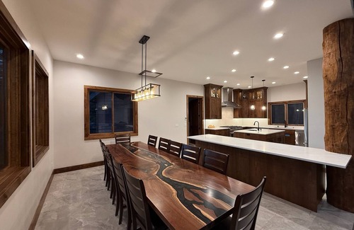 Island Park House | Brand New Mansion On 80 Acres-White Wolf Lodge
