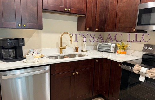 Fort Myers Apartment | Brand new, modern 2-bed/2-bath in Central Fort Myers