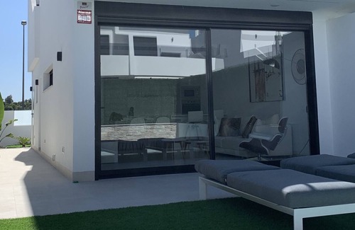 Los Alcazares Villa | Brand new modern villa with private pool