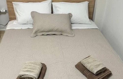 Ano Poli Apartment | Brand New Olympiados 119