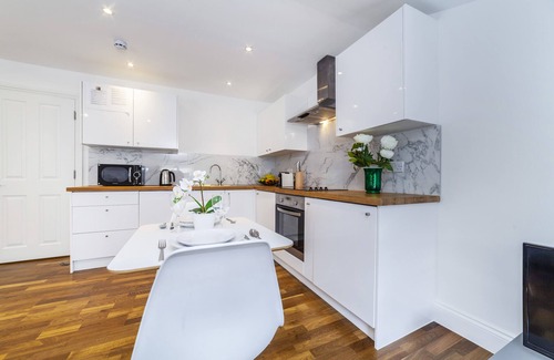 Bayswater Apartment | Brand New Self-Contained Modern Studio, Paddington