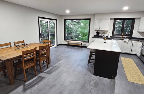 Rapid City House | BRAND NEW space ready to accommodate your group with all the amenities of home.