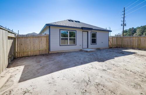 Spring House | Brand New Spring Home Less Than 1 Mi to Old Town!