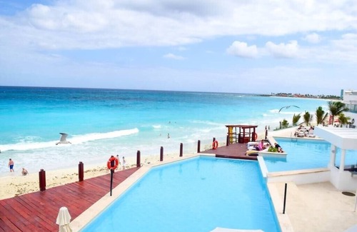 Zona Hotelera Apartment | Brand new studio at the beach, gym, pool, jacuzzi, spa