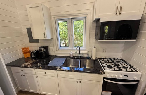 Hope Town Cottage | Brand New Studio Cottage Walk to Beach + Dock Access North End of Elbow Cay