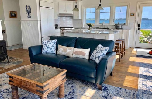 Mid-Coast and Islands House | Brand new year-round oceanfront home with beach.