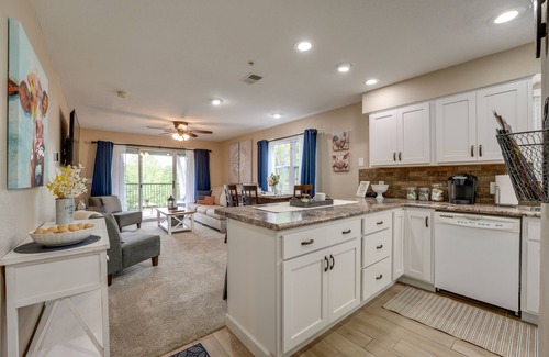 Branson Condo | Branson Condo on Golf Course w/Pool Access!