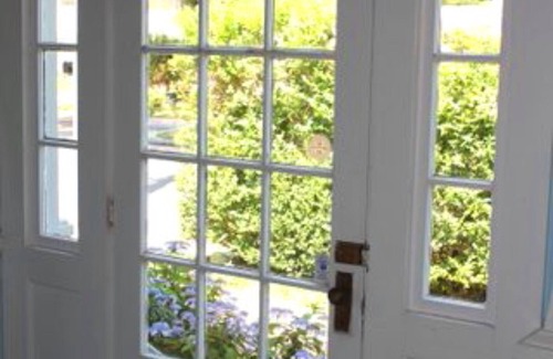Nantucket Town House | *Brant Point Home- Walk to BEACH,TOWN, EVERYTHING! Deck,Outdoor shower