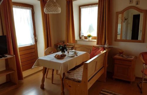 Seeon-Seebruck House | Brausamhof