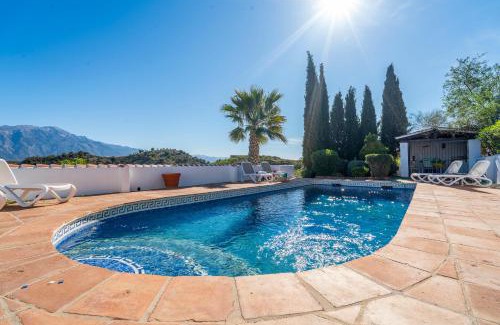 Vinuela Villa | Bravo spectacular views