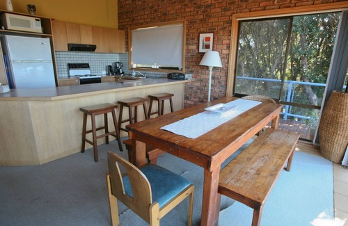 Bermagui House | Breakwater 1 - 1 Narira Street- Beachfront Bermagui