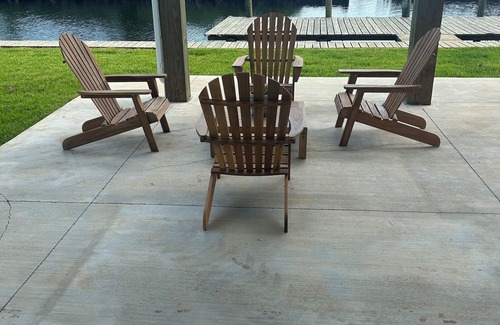 Shoreline Park House | Bream Street retreat. New home in BSL on the water with boat launch. Sleeps 10.