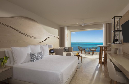 Zona Hotelera Resort | Breathless Cancun Soul Resort & Spa - Adults Only - All Inclusive