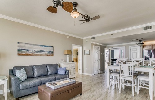 Pensacola Beach Condo | Breathtaking Gulf Views, Beautiful 2/2 Condo at Emerald Dolphin