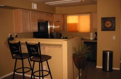 Lake Havasu City Condo | Breathtaking! Kings View Waterfront, Steps from Parking #306
