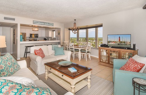 New Smyrna Beach Condo | *BREATHTAKING SUNRISE/SUNSET VIEWS*