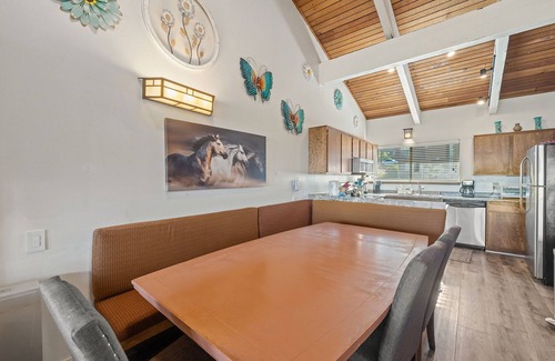 Mammoth Lakes Condo | Breathtaking View Mammoth Point #118