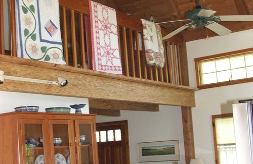 Cedar Bushes Cottage | Breathtaking views of Cape Cod Bay/PTown, High on Manomet Bluffs