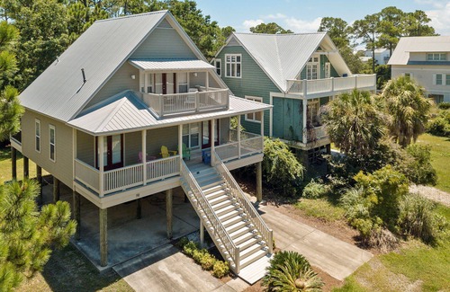 Grayton Beach House | Breeze Easy - Gulf View, Short Walk to Beach + Red Bar, Grayton Beach, 30-A!