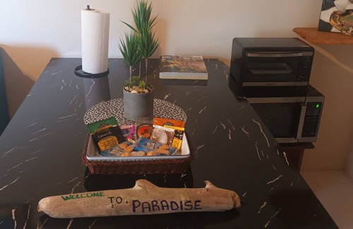 Nassau Apartment | Breezey Get-Away near to beach and park. Ask us about meal prep and delivery.