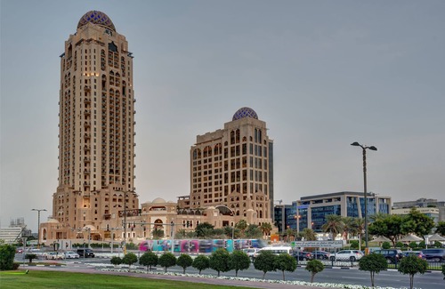 Al Sufouh 2 Apartment | Breezy 2 Bedroom Apartment at Media City with Private Plunge Pool