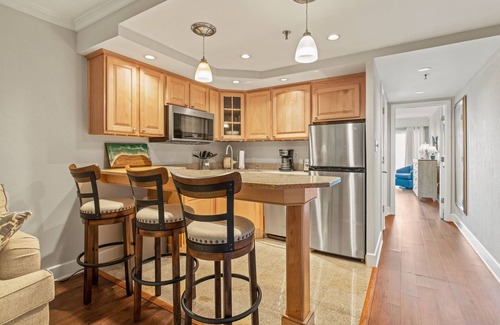 Hatteras Condo | Breezy Livin' - 1 Bedroom Near Beach with Pool Access!