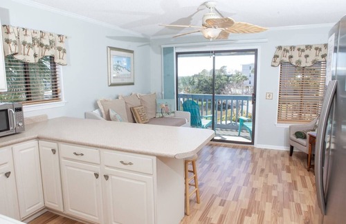Tybee Island Condo | Breezy Palms on the Bay! Dolphins, Pool, SB&RC Beachfront Condos